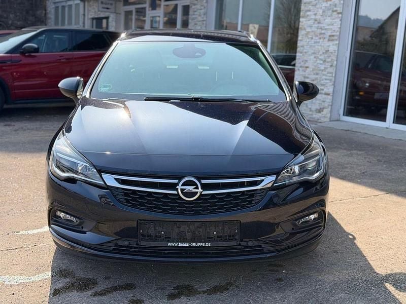 Gebraucht Opel Astra 125 PS (91 kW) 2018 Schwarz Kombi