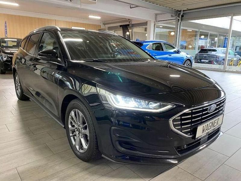 Gebraucht Ford Focus Style 125 PS (91 kW) 2022 Schwarz Kombi