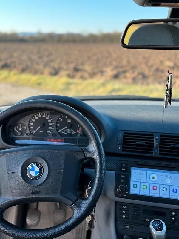 Gebraucht BMW 318 143 PS (105 kW) 2003 Grau Limousine