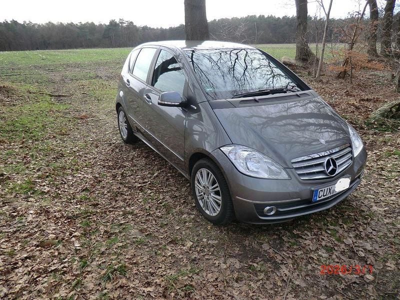 Gebraucht Mercedes A160 95 PS (69 kW) 2009 Van / Kleinbus