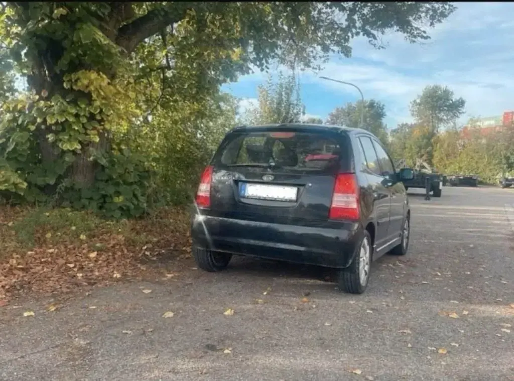 Używany Kia Picanto 65 KM (47 kW) 2007 Czarny Hatchback