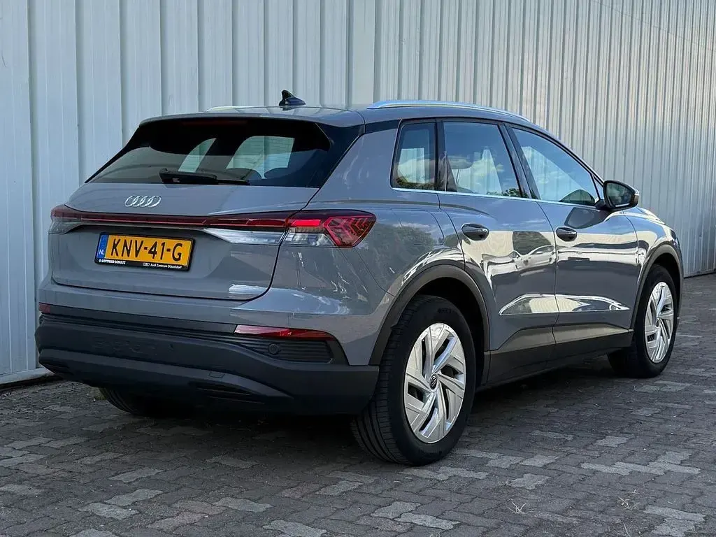 Gebraucht Audi Q4 e-tron Advanced 210 kW (286 PS) 2024 Grau SUV