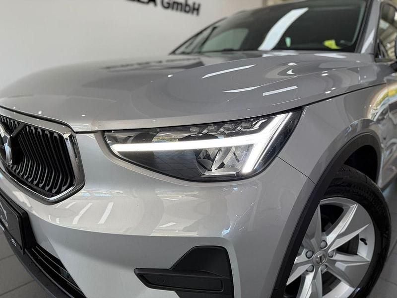 Usado Volvo XC40 129 HP (94 kW) 2023 Cinzento SUV