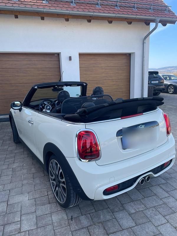 Beige Gebraucht 2019 Mini Cooper S Cabriolet Pepper Cabrio | 22.000 € (Fairer Preis) - Bild 1/4