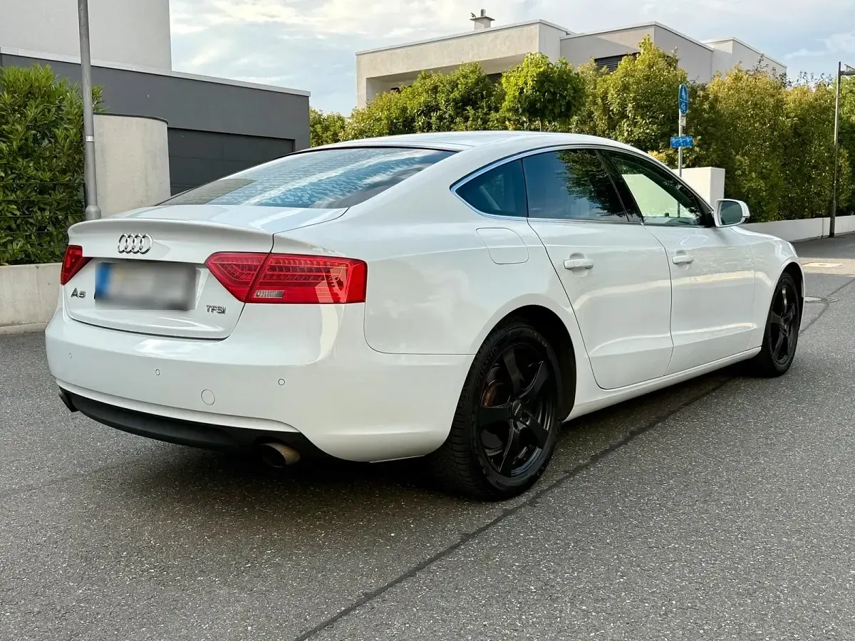Gebraucht Audi A5 Sportback 170 PS (125 kW) 2012 Weiß Kleinwagen