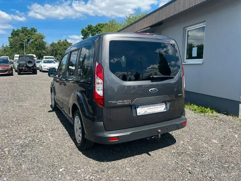 Gebraucht Ford Tourneo Connect Trend 101 PS (74 kW) 2016 Grau Van / Kleinbus