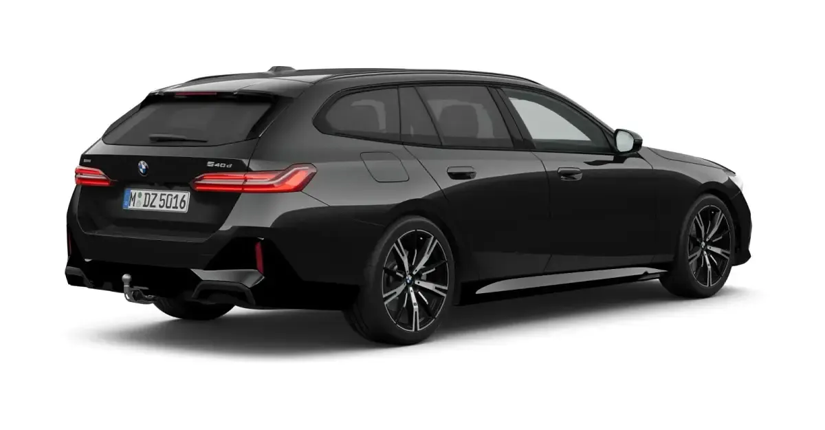Gebraucht BMW 540 Comfort Edition 303 PS (222 kW) 2025 Schwarz Kombi