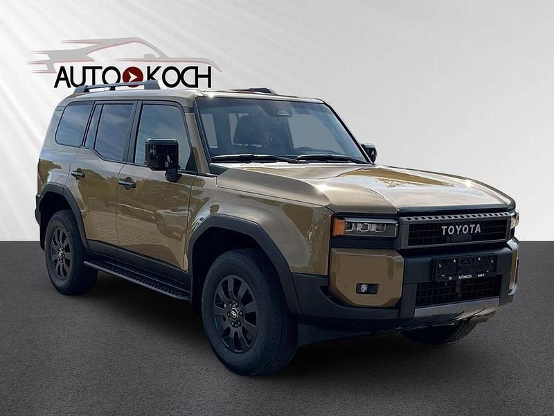 Beige Neu 2025 Toyota Land Cruiser Executive SUV | 81.940 € (Guter Preis) - Bild 1/4