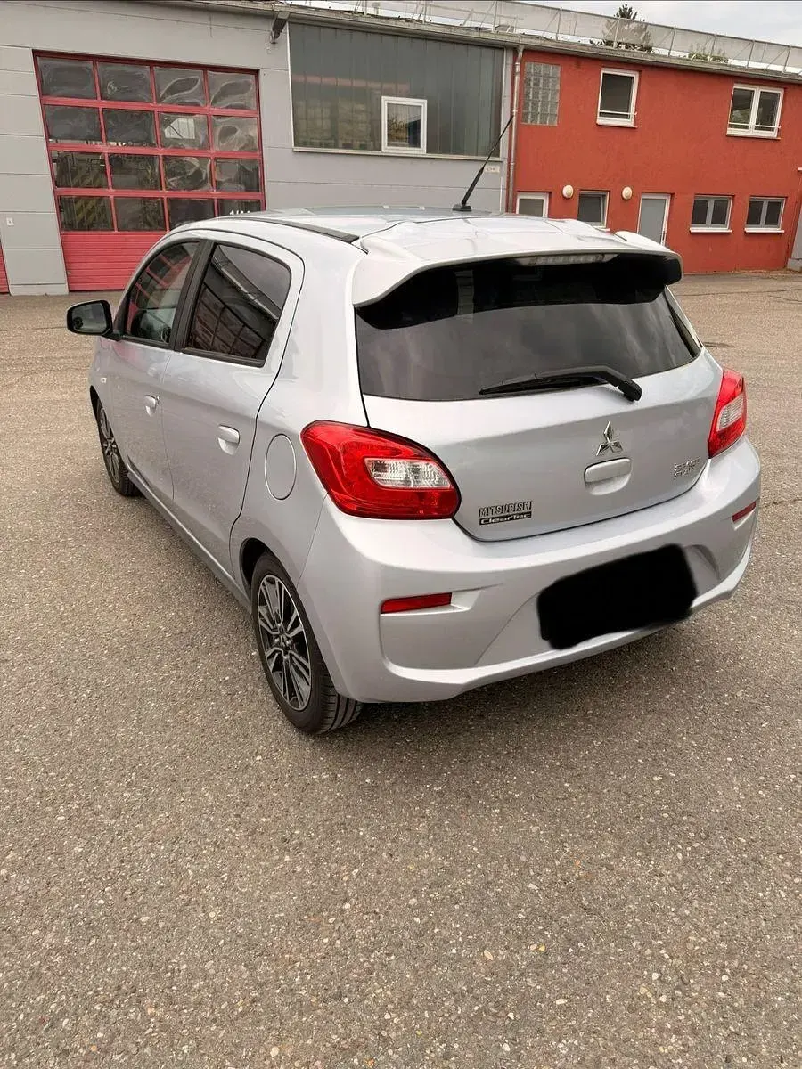 Gebraucht Mitsubishi Space Star Edition 80 PS (58 kW) 2018 Silber Kleinwagen