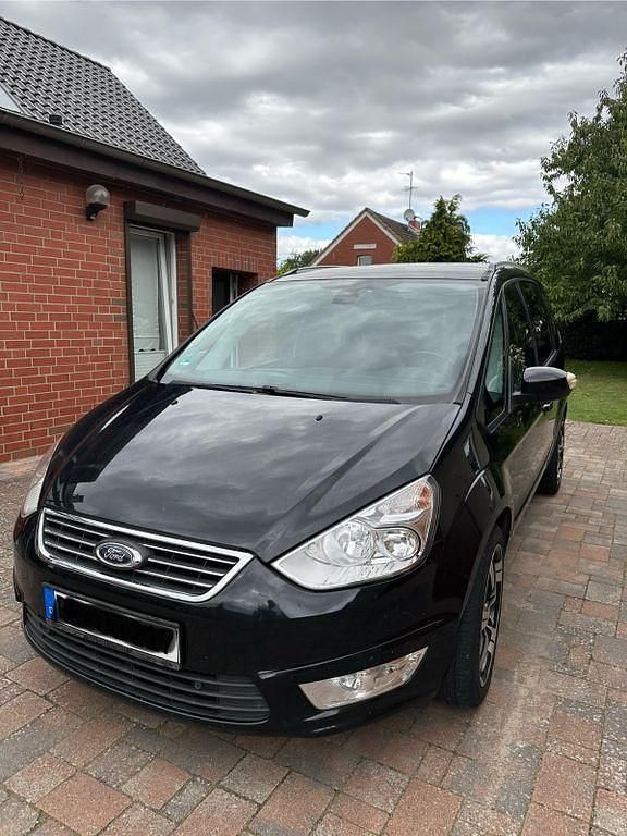 Schwarz Gebraucht 2011 Ford Galaxy Ambiente Van / Kleinbus | 4.100 € (Superpreis) - Bild 1/4
