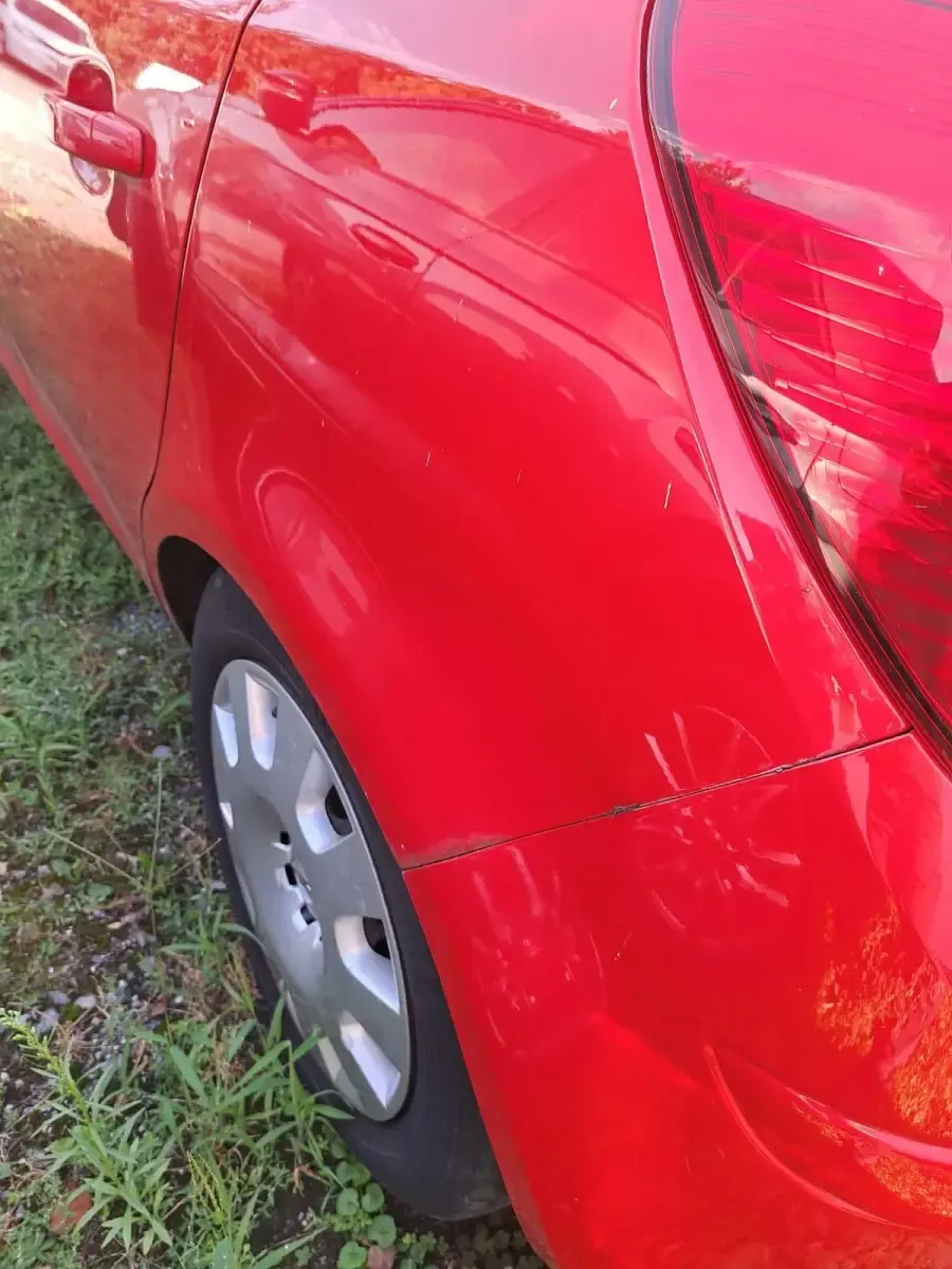 Gebraucht Opel Corsa 75 PS (55 kW) 2008 Rot Kleinwagen