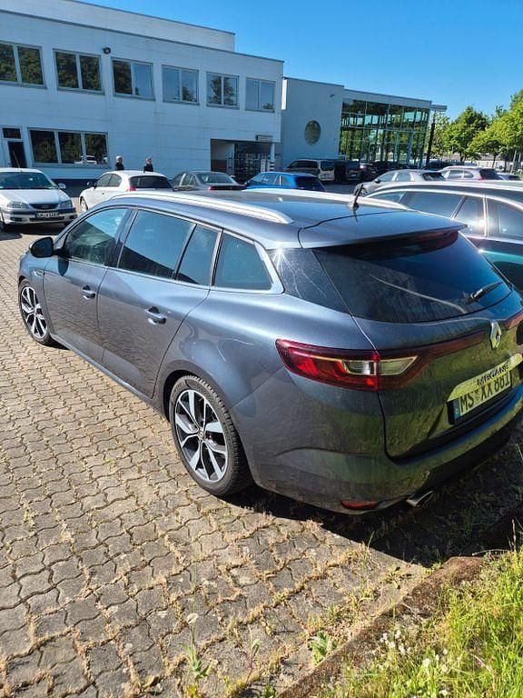 Gebraucht Renault Mégane IV Bose Edition 165 PS (121 kW) 2018 Blau Limousine