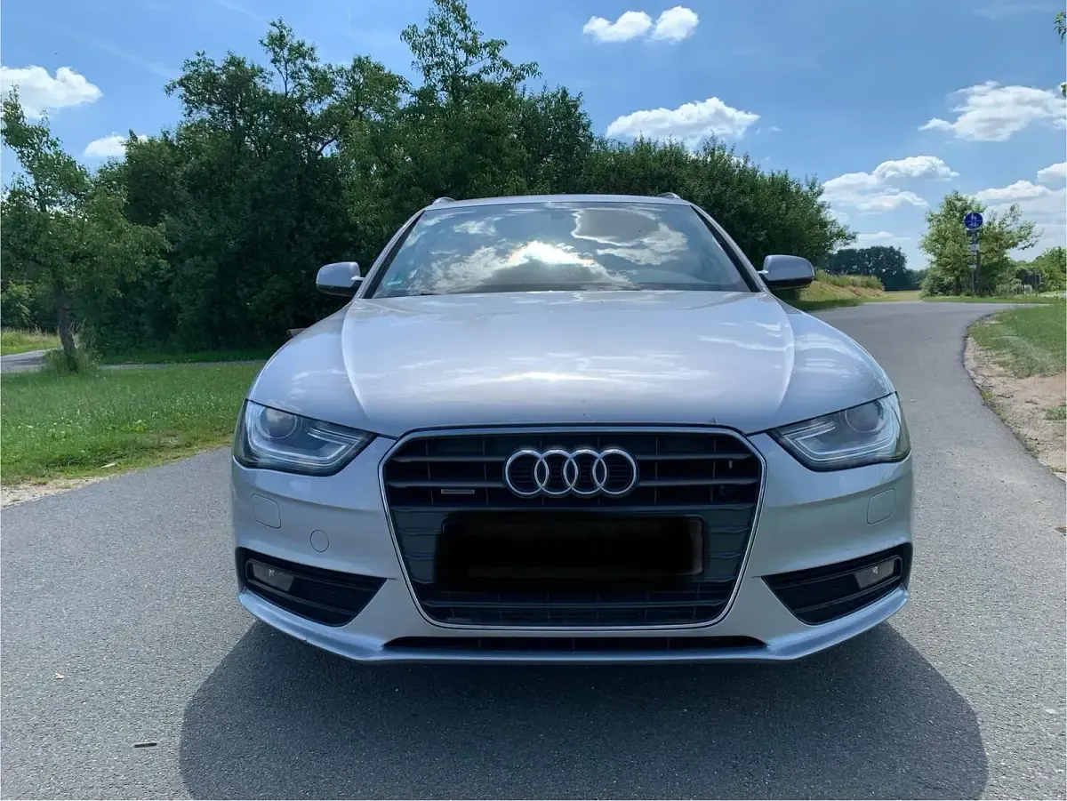 Gebraucht Audi A4 S-Line 177 PS (130 kW) 2015 Silber Kombi