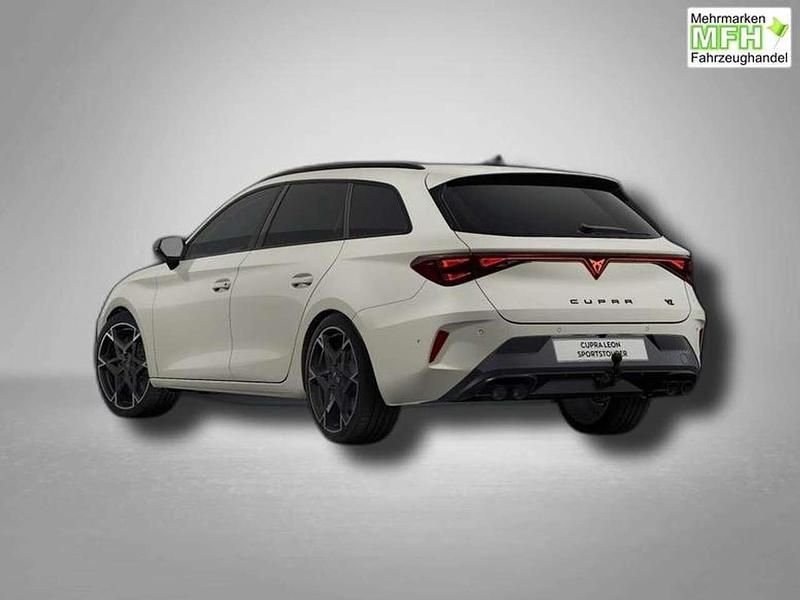 Neu Cupra Leon VZ 333 PS (244 kW) 2025 Taiga grau metallic Kombi