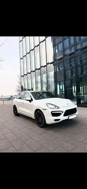 Gebraucht Porsche Cayenne Turbo 500 PS (367 kW) 2011 Weiß SUV