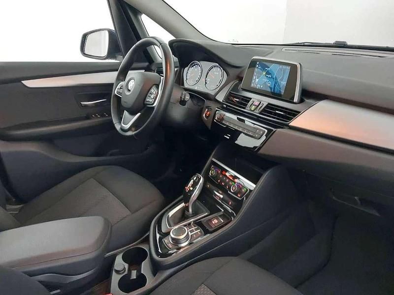 Gebraucht BMW 218 Advantage 150 PS (110 kW) 2015 Imperialblau brillanteffekt Van / Kleinbus