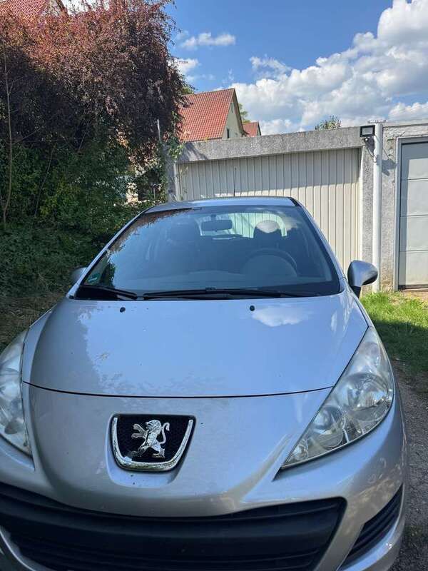 Silber Gebraucht 2009 Peugeot 207 Urban Move Limousine | 1.500 € (Superpreis) - Bild 1/4