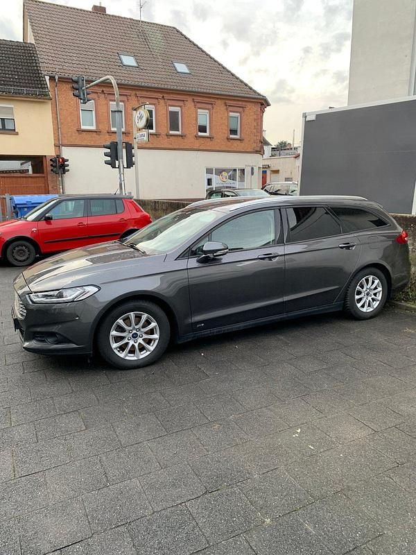 Gebraucht Ford Mondeo ST-Line 179 PS (131 kW) 2018 Grau Kombi