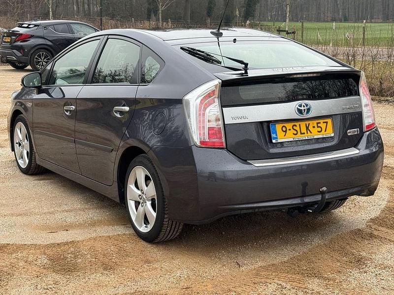 Gebraucht Toyota Prius Business Edition 99 PS (72 kW) 2013 Grau Limousine