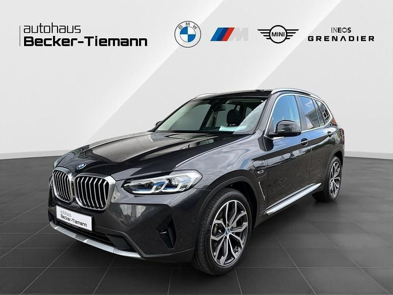 Sophistograu brillanteffekt Gebraucht 2022 BMW X3 Efficient Dynamics SUV | 43.498 € (Fairer Preis) - Bild 1/4