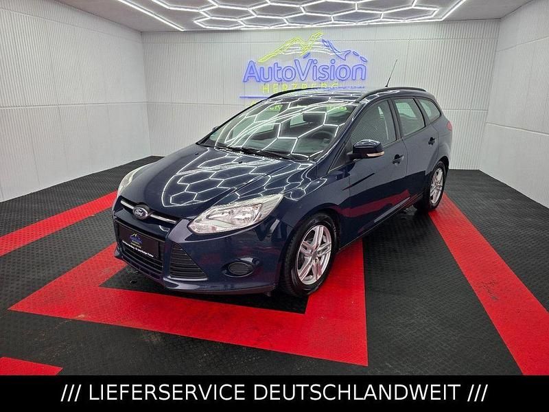 Gebraucht Ford Focus 116 PS (85 kW) 2013 Blau Kombi