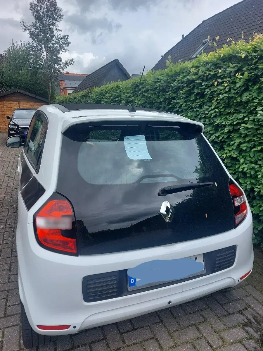 Gebraucht Renault Twingo Luxe 90 PS (66 kW) 2014 Weiß Kleinwagen