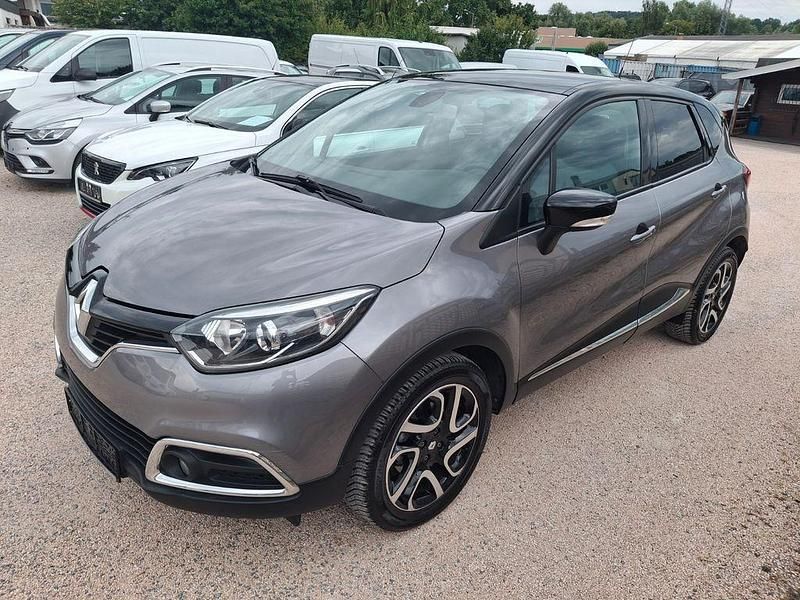 Grau Gebraucht 2015 Renault Captur Luxe SUV | 8.900 € (Superpreis) - Bild 1/4