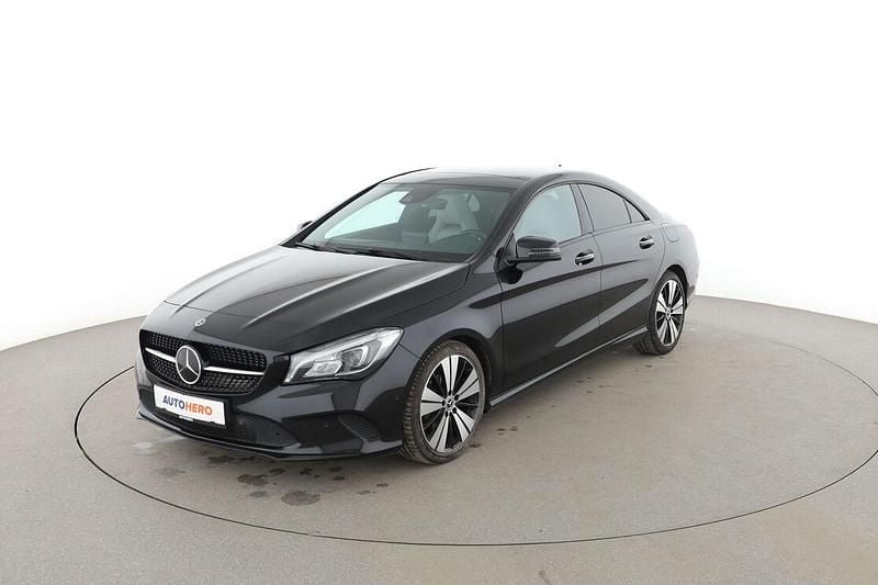 Gebraucht Mercedes CLA220 Urban 184 PS (135 kW) 2018 Limousine