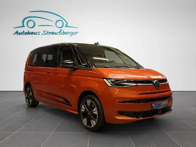 Gebraucht VW Multivan Edition 150 PS (110 kW) 2024 Orangekeine angabe Van / Kleinbus