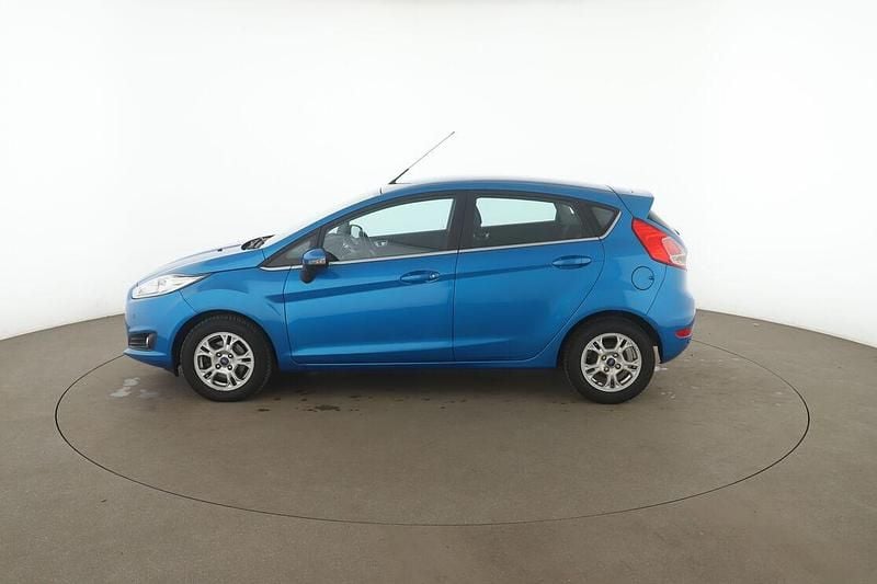 Gebraucht Ford Fiesta Titanium 101 PS (74 kW) 2015 Blau Limousine