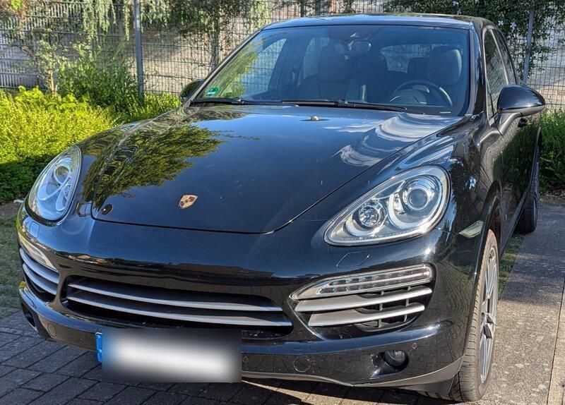 Schwarz Gebraucht 2014 Porsche Cayenne Platinum Edition SUV | 27.500 € (Fairer Preis) - Bild 1/4