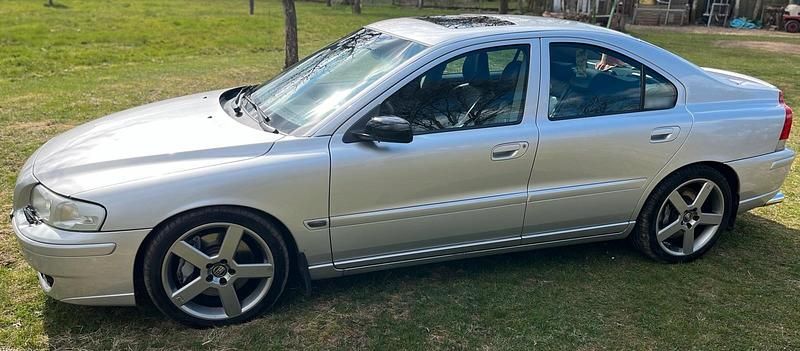 Gebraucht Volvo S60 300 PS (220 kW) 2005 Silber Limousine