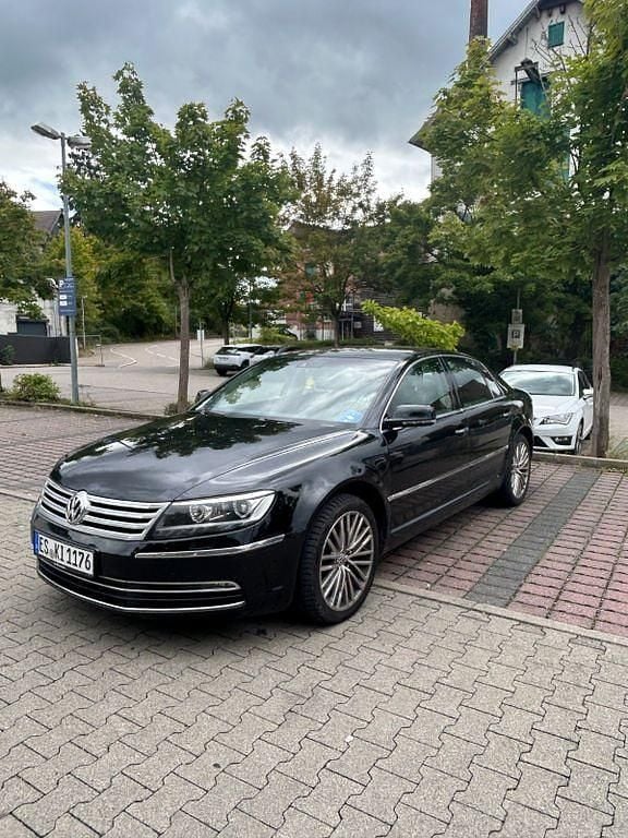 Schwarz Gebraucht 2015 VW Phaeton Limousine | 10.500 € (Superpreis) - Bild 1/4
