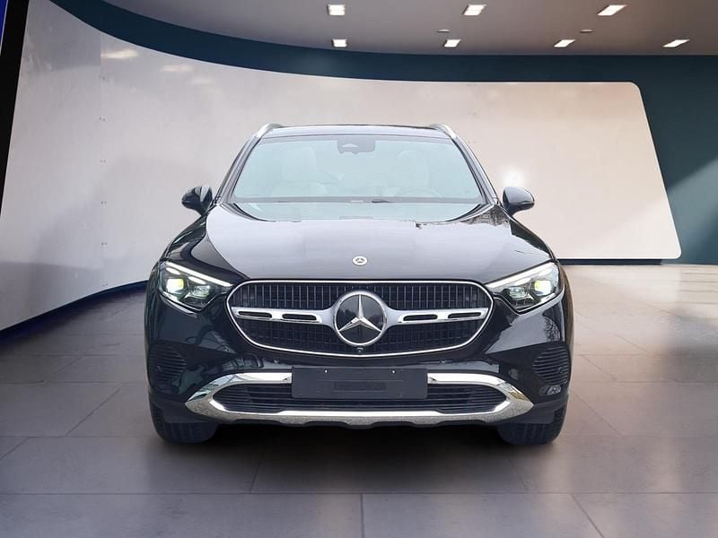 Neu Mercedes GLC220 Premium 197 PS (144 kW) 2026 Obsidianschwarz  metalliclack SUV