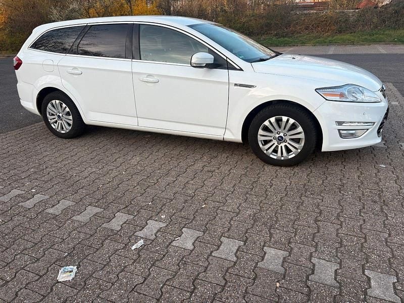Gebraucht Ford Mondeo 160 PS (117 kW) 2013 Weiß Kombi