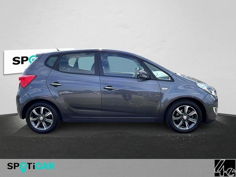 Gebraucht Hyundai ix20 125 PS (91 kW) 2017 Grau Kleinwagen