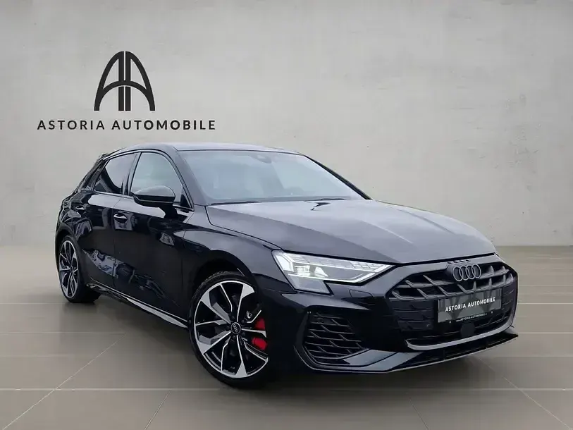 Gebraucht Audi S3 Sport 333 PS (244 kW) 2025 Weiß Limousine