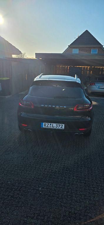Gebraucht Porsche Macan S 258 PS (189 kW) 2016 Schwarz SUV