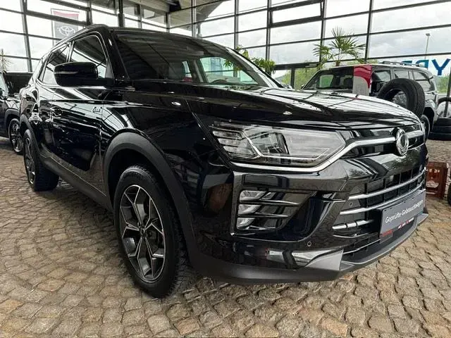Gebraucht KGM Korando 163 PS (119 kW) 2024 Schwarz SUV
