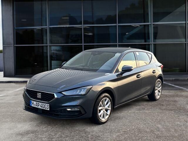 Gebraucht Seat Leon Style 110 PS (80 kW) 2024 Grau Limousine