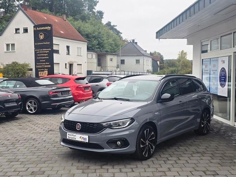 Grau Gebraucht 2020 Fiat Tipo S Limousine | 13.900 € (Etwas zu teuer) - Bild 1/4