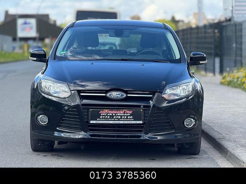 Gebraucht Ford Focus Titanium 101 PS (74 kW) 2013 Schwarz Limousine