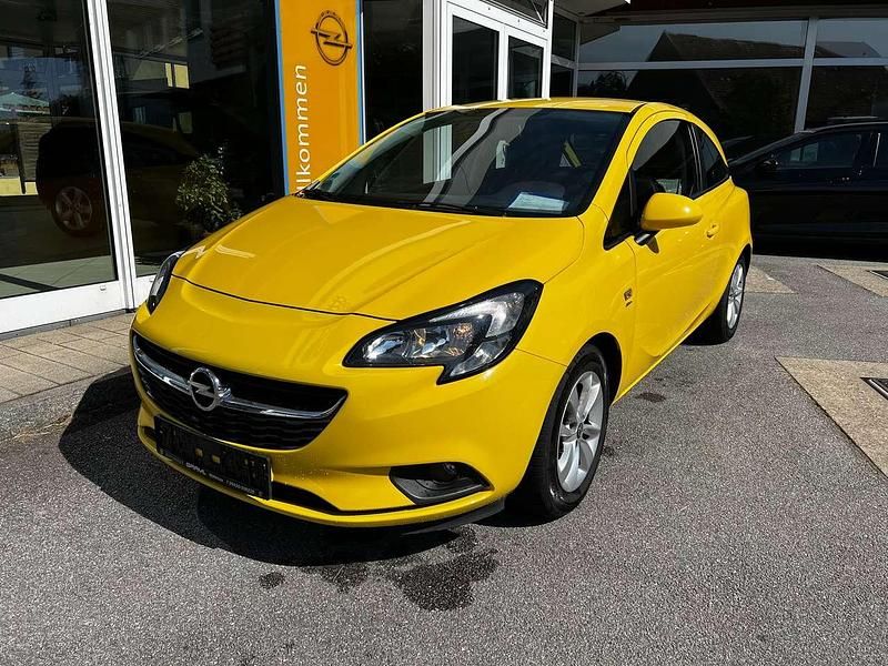 Gebraucht Opel Corsa drive 90 PS (66 kW) 2016 Sunny yellow (uni) Kleinwagen