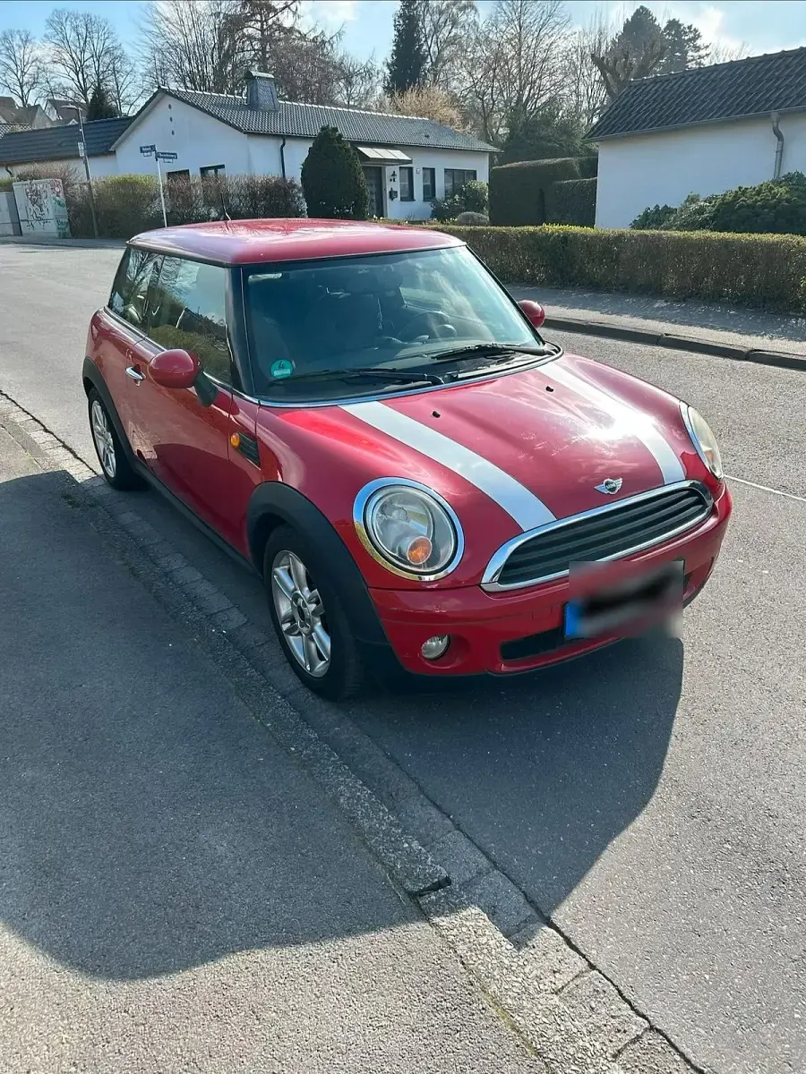 Usata Mini Cooper 75 CV (55 kW) 2009 Rosso Utilitaria