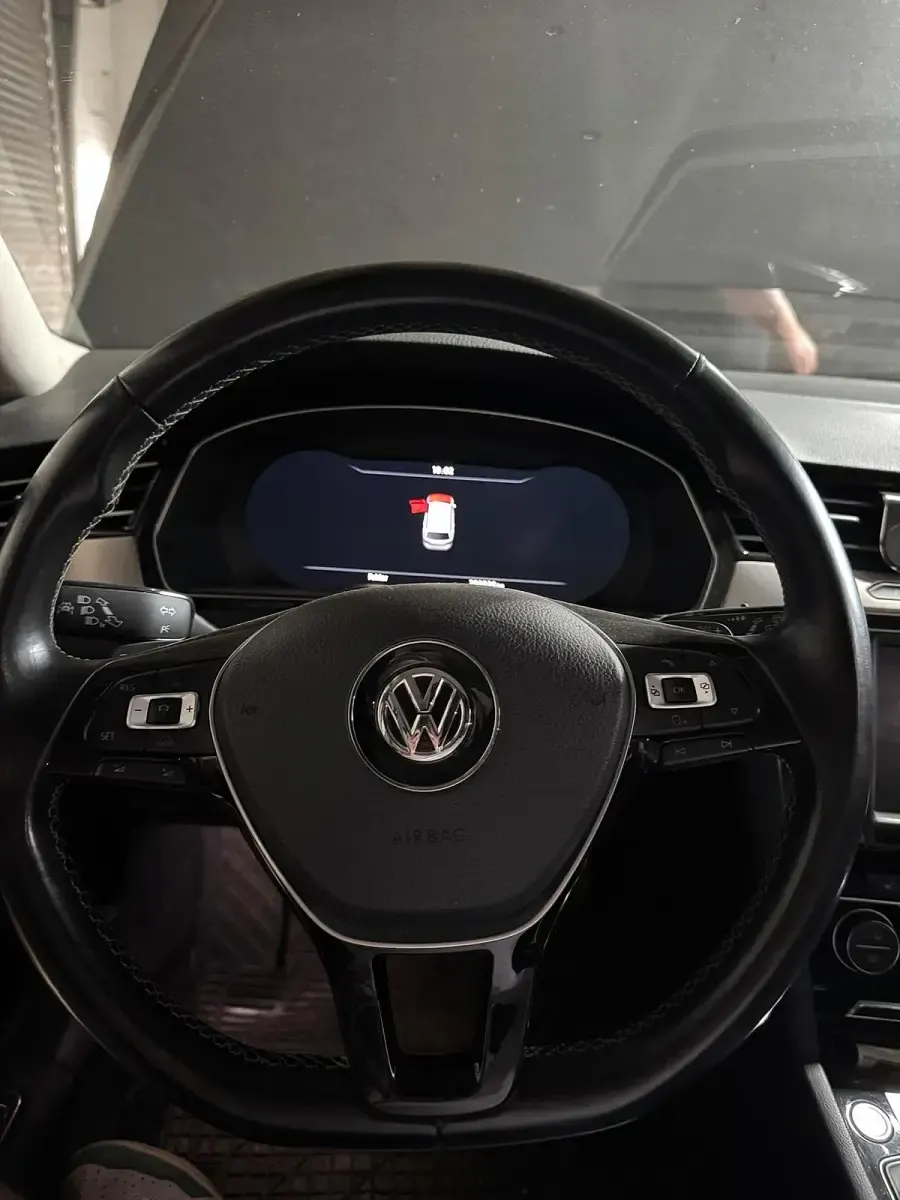 Gebraucht VW Passat 239 PS (175 kW) 2016 Schwarz Kombi