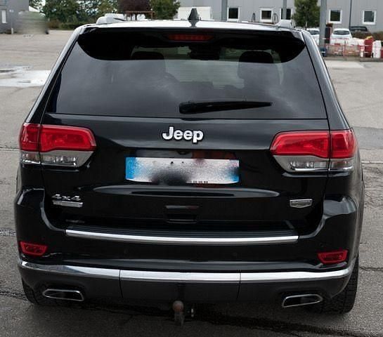 Gebraucht Jeep Grand Cherokee Summit 250 PS (183 kW) 2016 Schwarz SUV