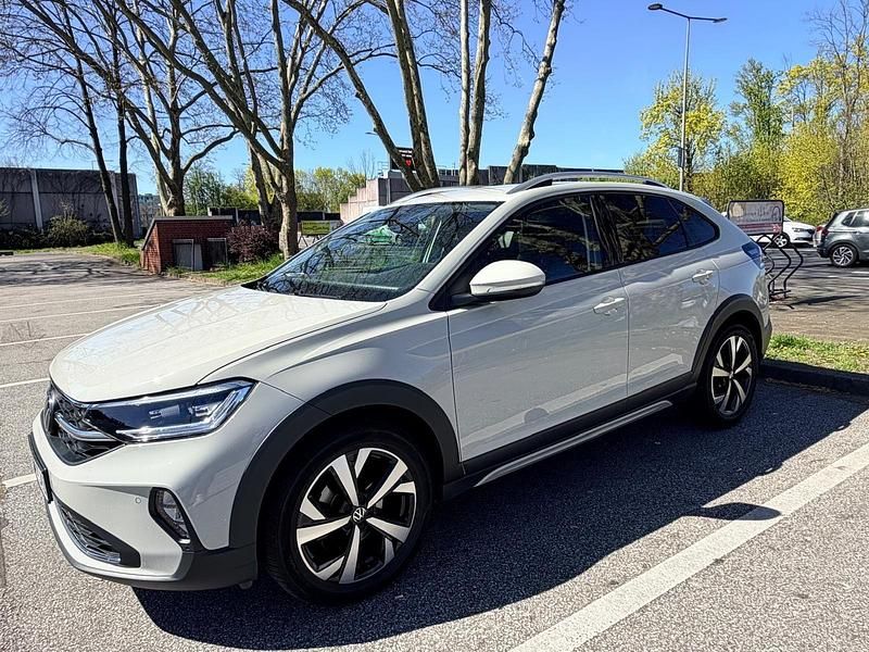Begagnad VW Taigo Style 110 HK (80 kW) 2023 Grå SUV