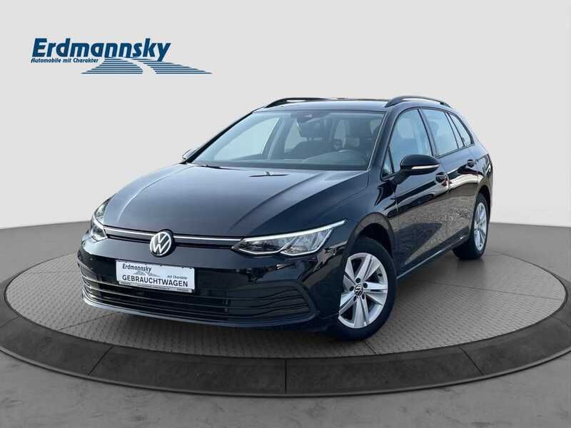 Deep black perleffekt (schwarz) Gebraucht 2022 VW Golf VIII Life Kombi | 21.980 € (Fairer Preis) - Bild 1/4