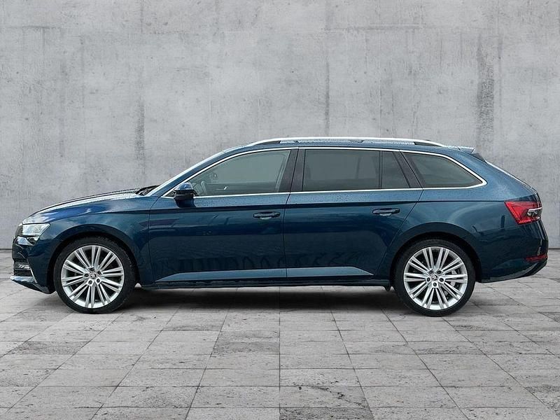 Gebraucht Skoda Superb Style 218 PS (160 kW) 2021 Lavablau metallic Kombi