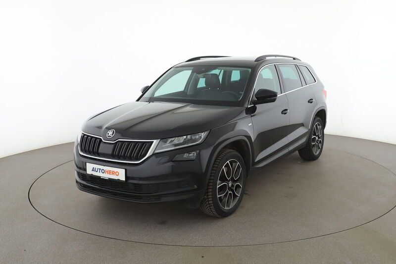 Schwarz Gebraucht 2020 Skoda Kodiaq Ambition SUV | 25.660 € (Superpreis) - Bild 1/4
